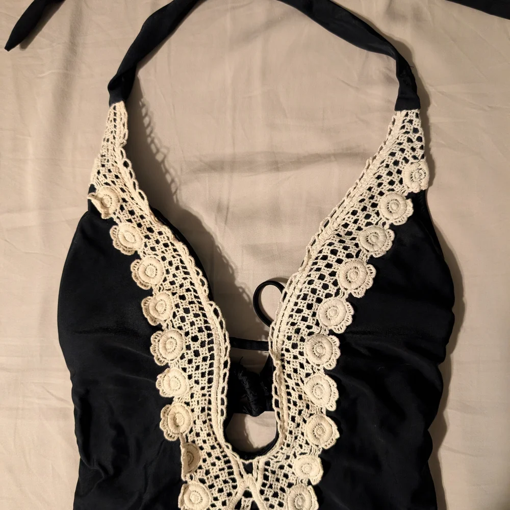 Black One-Piece Swimsuit with Cream Lace Detail - Picture 2 of 7